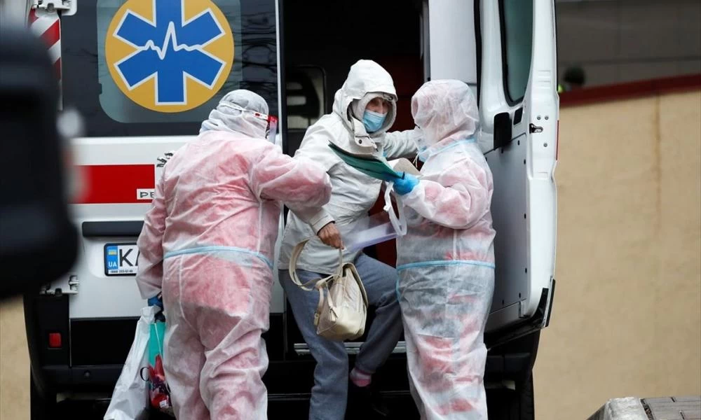 Ουκρανία: Επελαύνει ο φονικός ιός στο Κίεβο